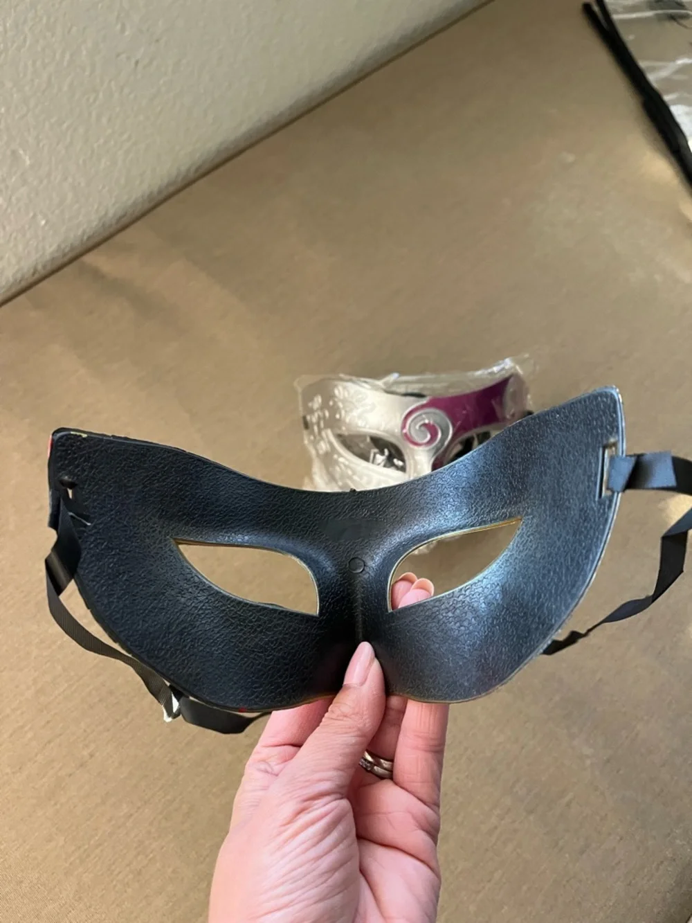 Venetian-Style Half Face Masks in Gold/Red & Silver/Purple